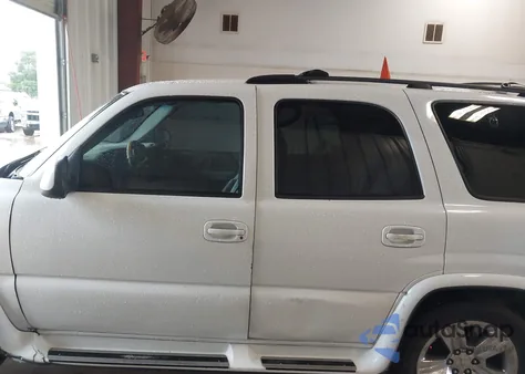 2001 GMC Yukon Slt from USA, damaged, VIN 1GKEC13T21R167910